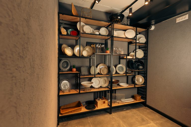 מזנונים להשכרה